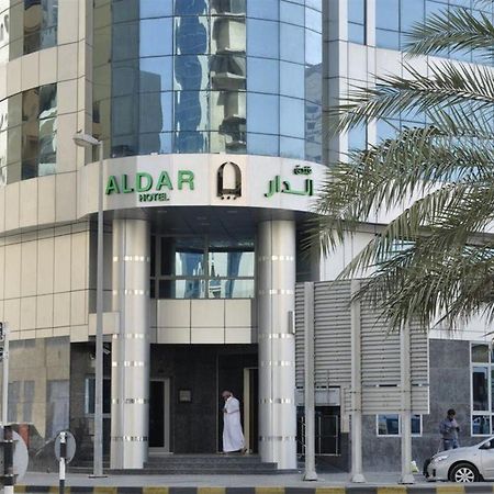 Aldar Hotel Sardzsa Kültér fotó