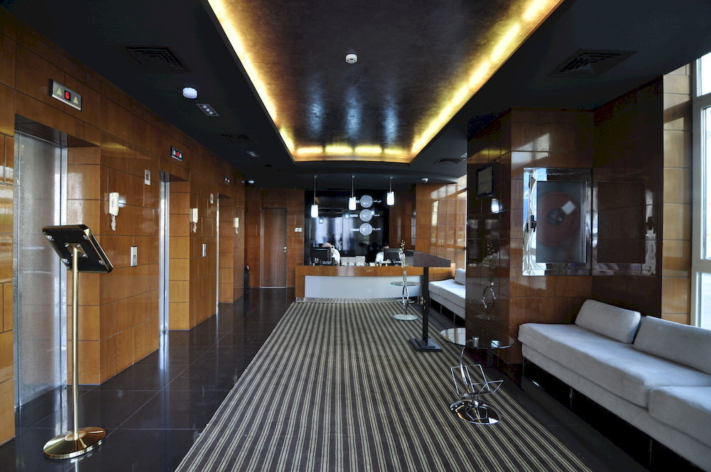 Aldar Hotel Sardzsa Kültér fotó